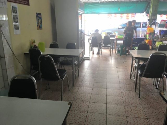 Nong Bee's Burmese Restaurant & Library