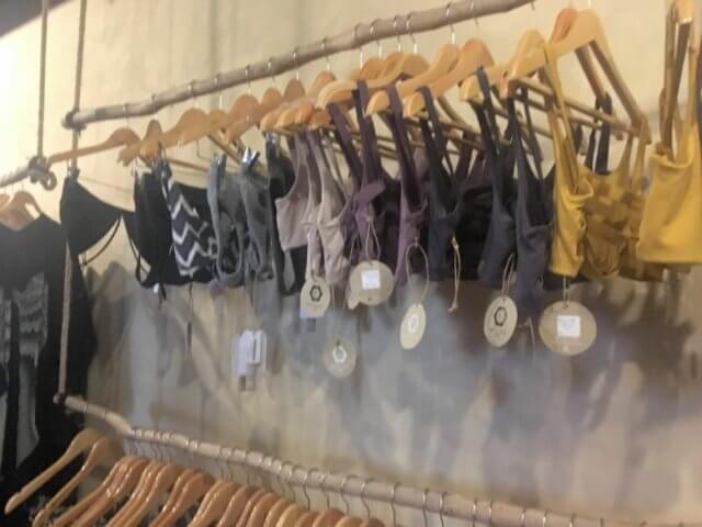 ラディアントリーアライブヨガ